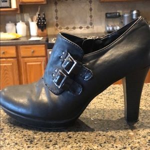 Solesenseability (Kohl’s) booties